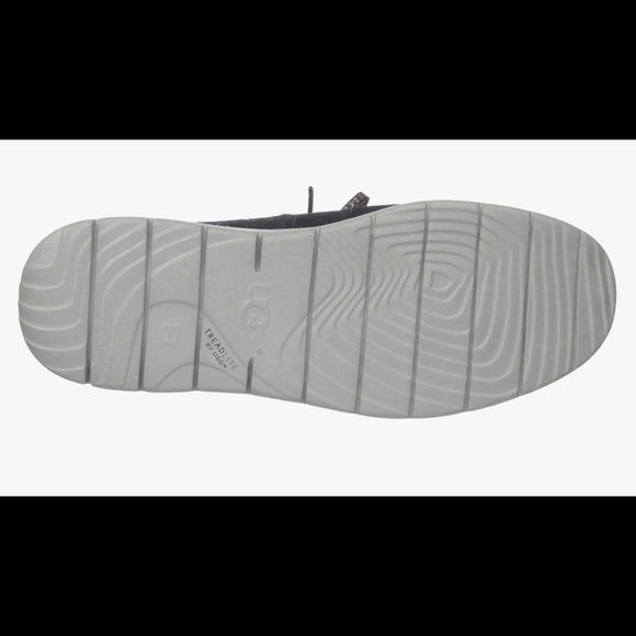 BNIB Freeman Waterproof Uggs - Picture 4 of 4